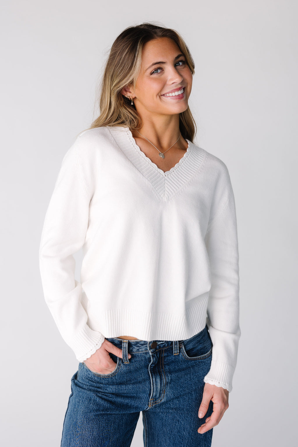 Scallop Edge V-Neck Sweater